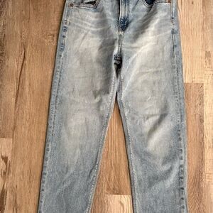 American Eagle Outfitters Light Wash Straight Jeans